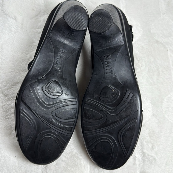 Naot Womens Black Leather T Strap Mary Jane Pumps Low Heel Comfort Shoes 9 - Picture 15 of 17